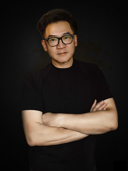 設計總監-周炘賢｜VINCENT