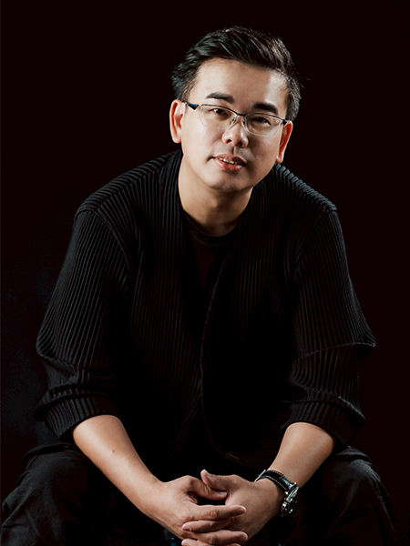 設計總監-陳韋誠｜WING