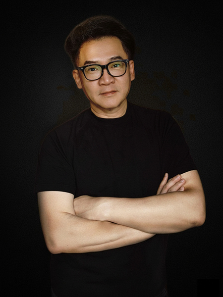 設計總監-周炘賢｜VINCENT
